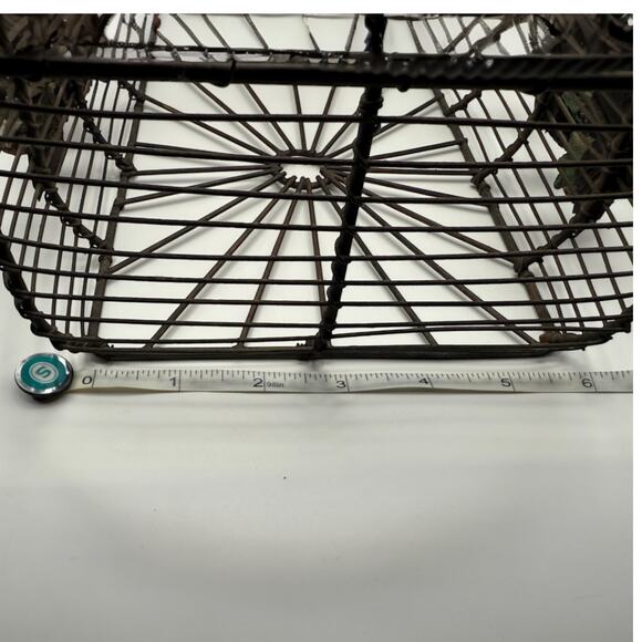 Metal Wire Basket Fruit Handle Berries Strawberry Farmhouse Cottage Core - Picture 8 of 8